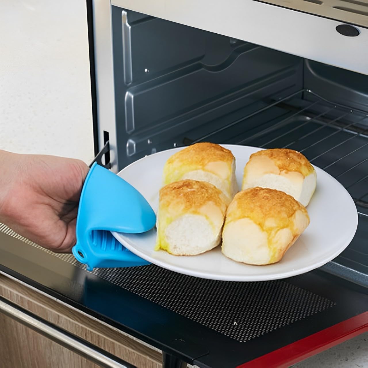 Kivona Kitchen Silicone Potholder and Utensil Grip Tool Set, Blue, Heat-Resistant, 2 Piece